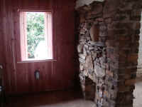 uptheref_reduced.jpg (85142 bytes)